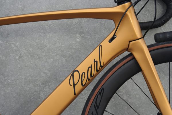 PEARL DICE AERO DISC Shimano 105 - Image 2