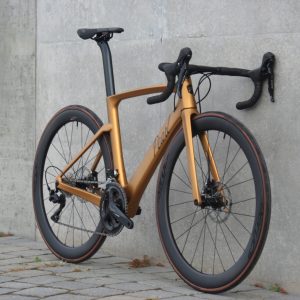 PEARL DICE AERO DISC Shimano 105