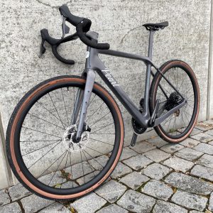 PEARL EVO "AIR" SRAM AXS 2 x 11